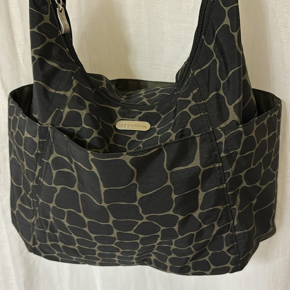 Baggallini Nylon Large Zip Crossbody Bag & Zip Wallet Set Lined Animal Print